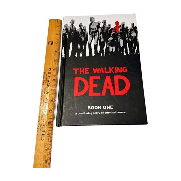 The Walking Dead Omnibus Lot 4 Graphic Novel HC Includes Issues 1 to 48 - Picture 16 of 16